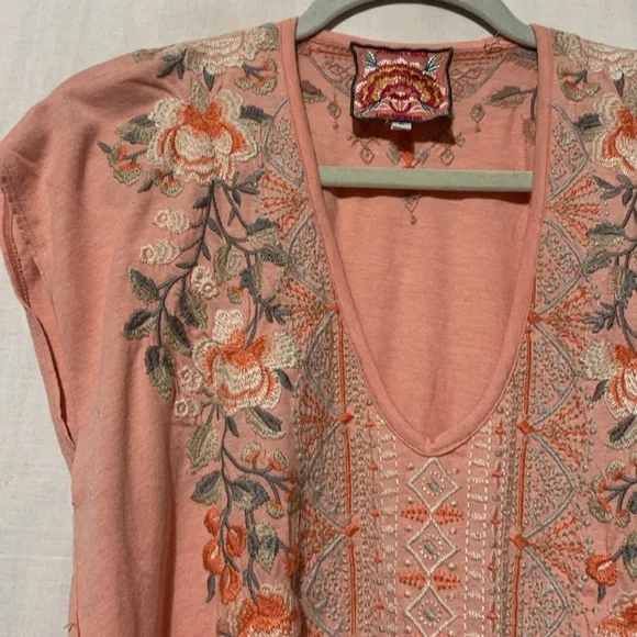 Johnny Was Calida Embroidered Floral Boho Top - Picture 4 of 9